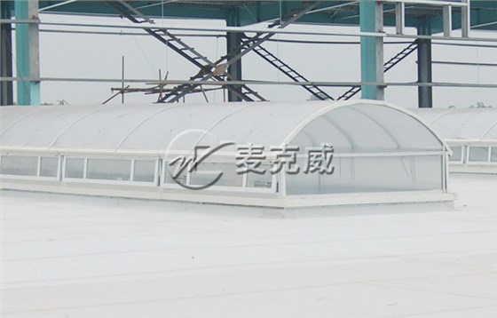 電動圓屋頂天窗